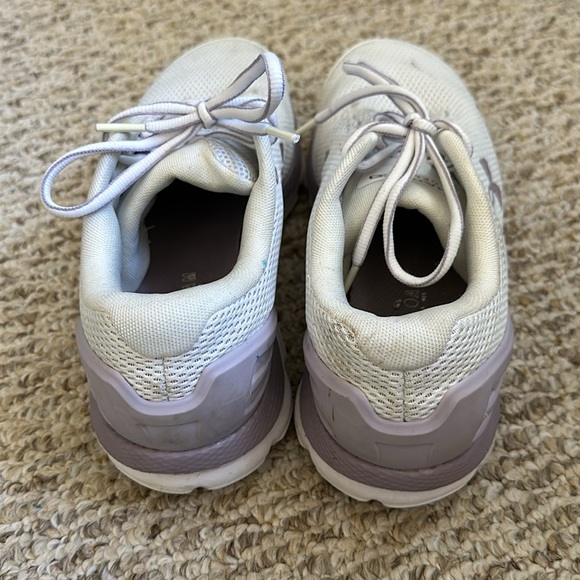 Under Armour Sneakers. W 10 - Picture 4 of 4